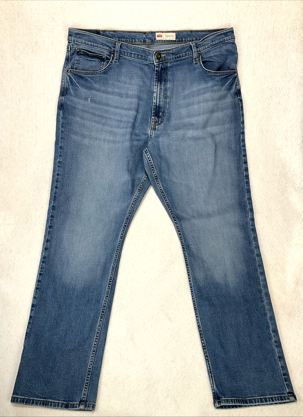 Wrangler Mens Jeans 40x29 Blue Cotton Denim Straight Athletic Fit Fading Stretch